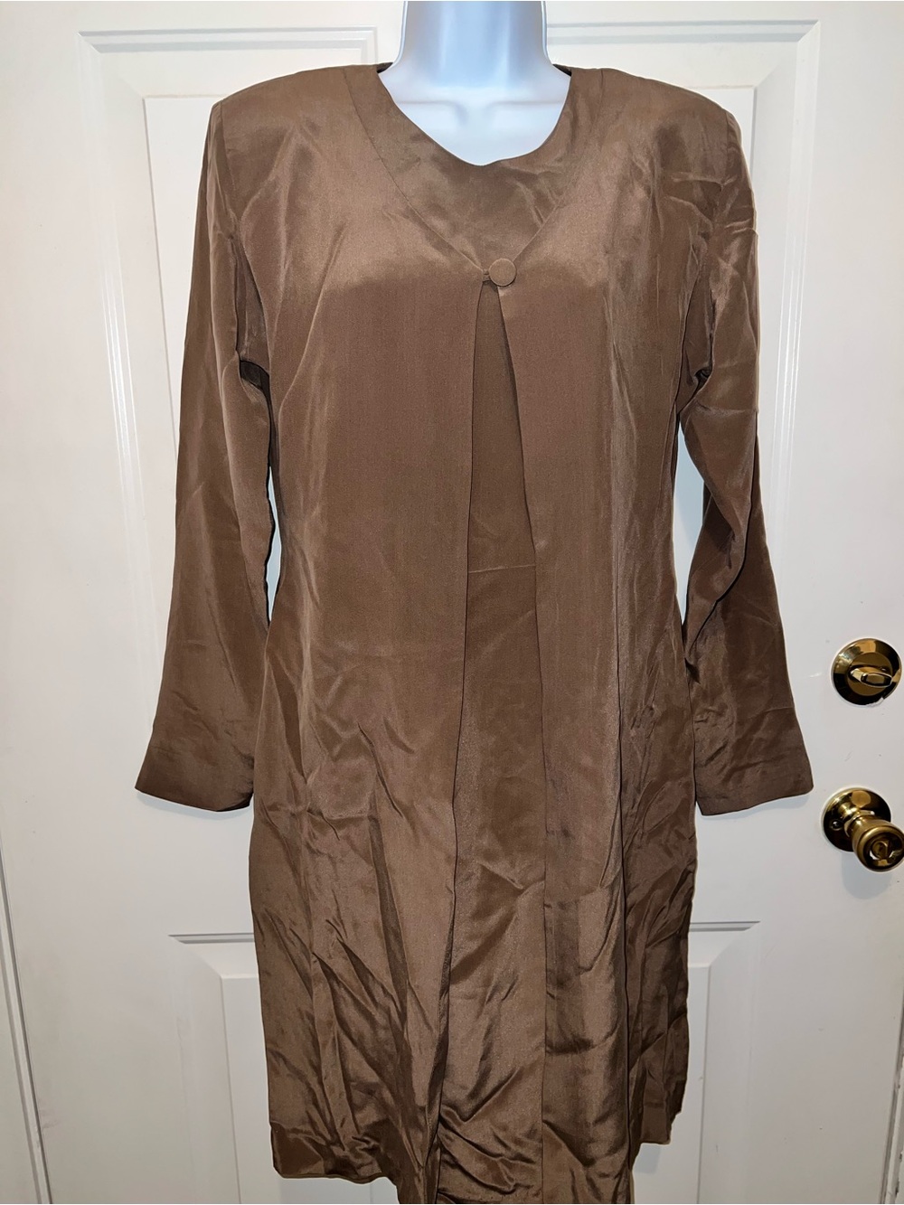 Brown Long Sleeve V-Neck Shift Dress